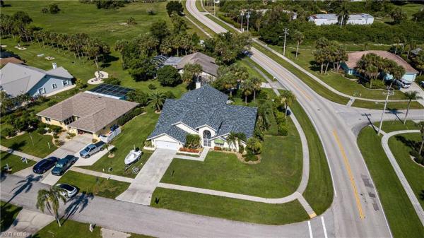 Lochmoor, 4225 Prestwick Ct, North Fort Myers, Florida 33903, image 3