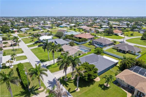 Cape Coral Residential, 3321 26th Pl, Cape Coral, Florida 33914, image 2