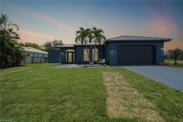 Cape Coral, 118 21st Ter, Cape Coral, Florida 33991, image 1