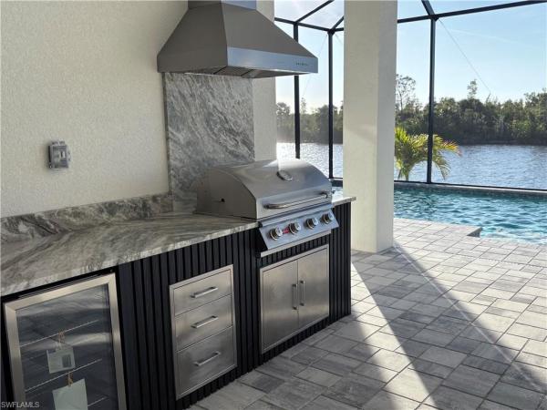 Cape Coral Residential, 1512 42nd Ave, Cape Coral, Florida 33993, image 1
