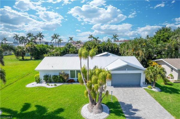 Cape Coral, 422 Coral Dr, Cape Coral, Florida 33904, image 1