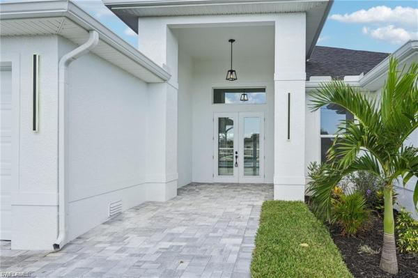 Cape Coral, 1625 44th Ter, Cape Coral, Florida 33914, image 1