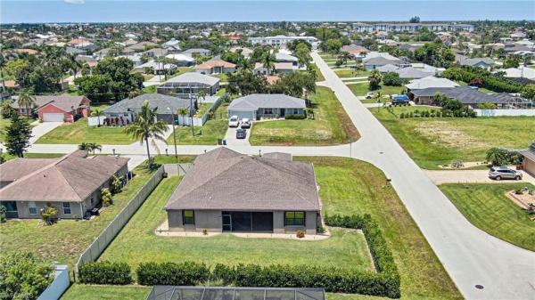 Cape Coral Residential, 3817 14th Ave, Cape Coral, Florida 33914, image 2