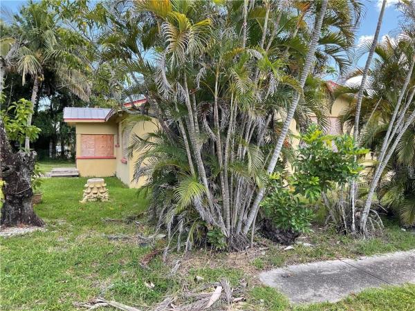 Lincoln Park, 2152 Pauldo St, Fort Myers, Florida 33916, image 1