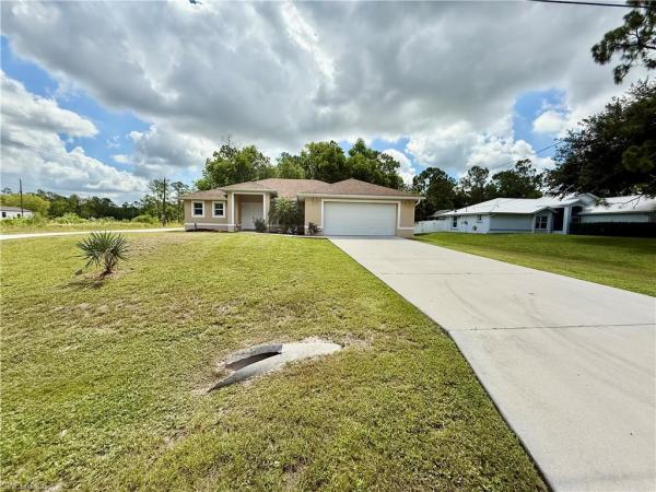 Lehigh Acres, 122 Wellington Ave, Lehigh Acres, Florida 33936, image 1