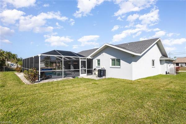 Cape Coral, 1016 Van Loon Ln, Cape Coral, Florida 33909, image 1