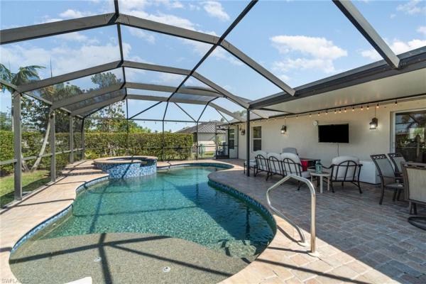 Cape Coral Residential, 417 3rd Ter, Cape Coral, Florida 33993, image 2
