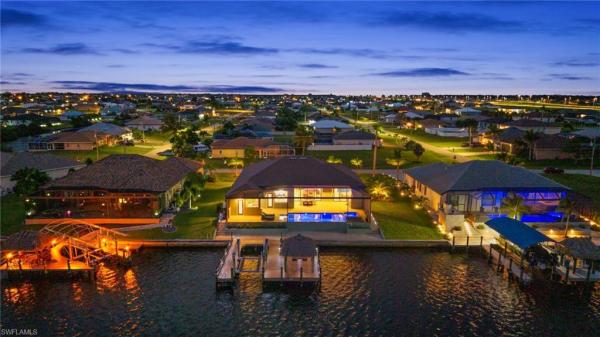 Cape Coral, 3324 10th St, Cape Coral, Florida 33993, image 1
