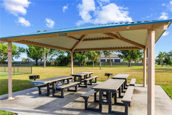 Cape Coral Residential, 2515 19th Ave, Cape Coral, Florida 33904, image 2