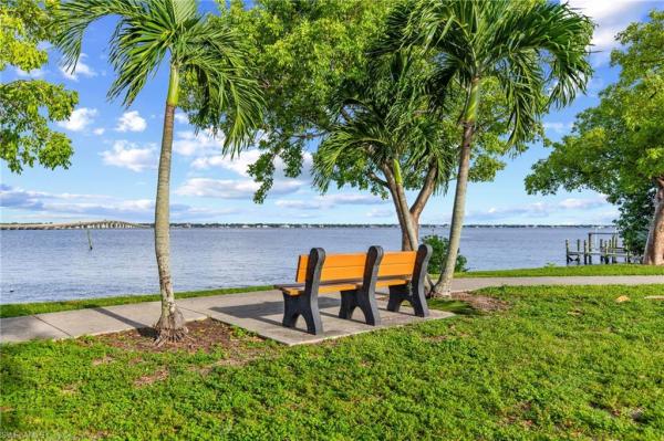 Cape Coral, 2515 19th Ave, Cape Coral, Florida 33904, image 1