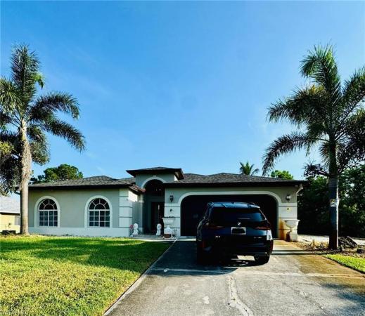 5202 E Lee St, Lehigh Acres, Florida 33971, image 1
