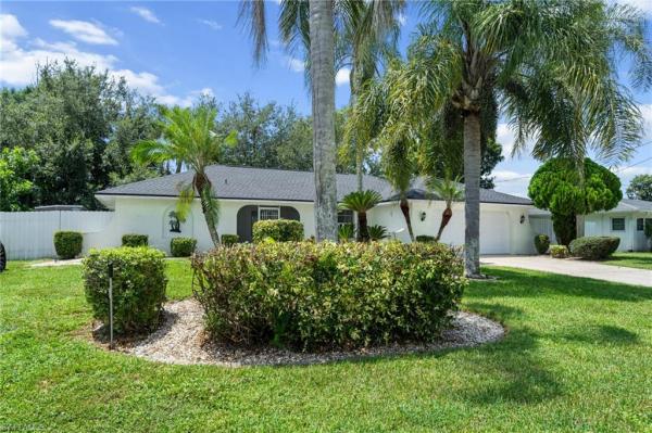 Golfview Estates, 1216 3rd St, Lehigh Acres, Florida 33936, image 1