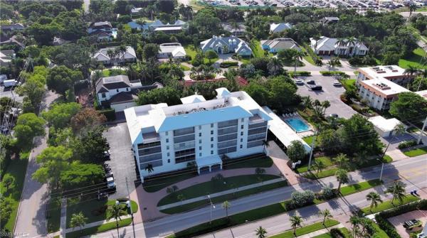 The Parador, 1200 N Gulf Shore Blvd #103, Naples, Florida 34102, image 1