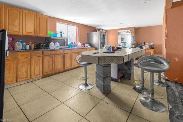 North Fort Myers No HOA, 10010 Saint Paul Rd, North Fort Myers, Florida 33917, image 3