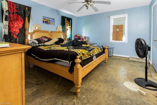 North Fort Myers No HOA, 10010 Saint Paul Rd, North Fort Myers, Florida 33917, image 2