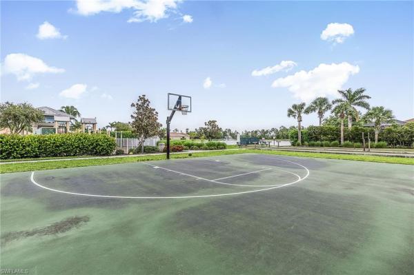 Lindsford, 3206 Birchin Ln, Fort Myers, Florida 33916, image 2