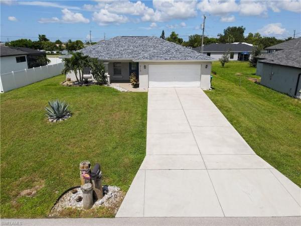 Cape Coral Residential, 910 13th Pl, Cape Coral, Florida 33909, image 2