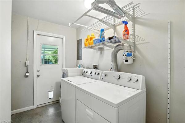 Palmlee Park, 1718 Hill Ave, Fort Myers, Florida 33901, image 1