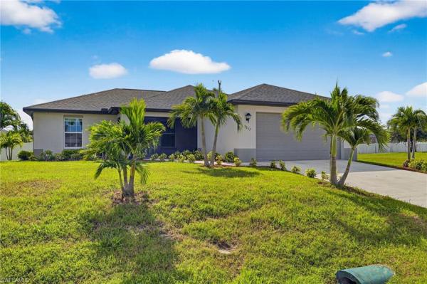 Cape Coral Residential, 3017 4th Pl, Cape Coral, Florida 33909, image 2