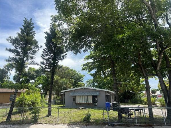 Meadow Vista, 2251 Hanson St, Fort Myers, Florida 33901, image 1