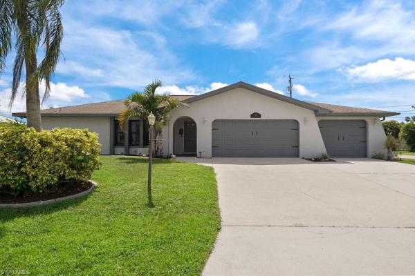 Cape Coral Residential, 102 15th Ave, Cape Coral, Florida 33990, image 2