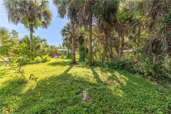 North Naples Estates, 2335 S Desoto Blvd, Naples, Florida 34117, image 1