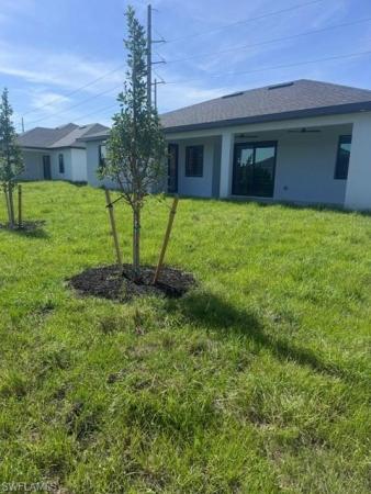 Cape Coral, 1023 W Kismet Pkwy, Cape Coral, Florida 33993, image 1