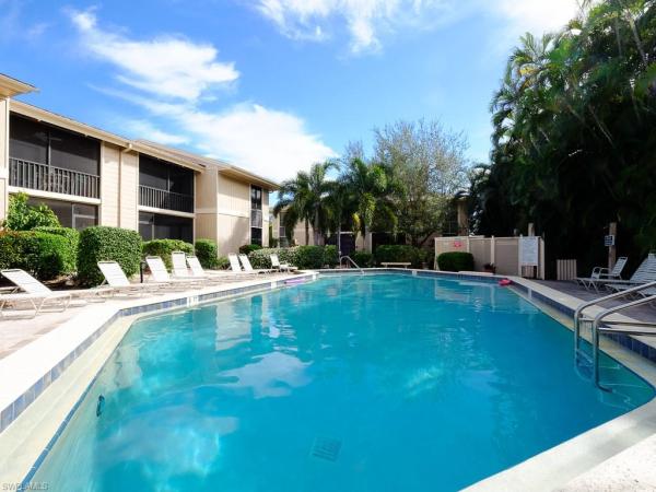 Coquina Beach, 627 Nerita St #F-3, Sanibel, Florida 33957, image 2