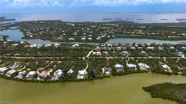 Castaway Estates, 5885 Pine Tree Dr, Sanibel, Florida 33957, image 1