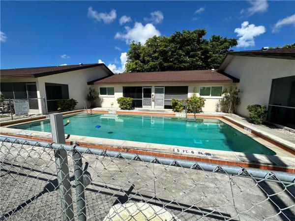 Jasper Place, 4611 5th Pl #8, Cape Coral, Florida 33904, image 2
