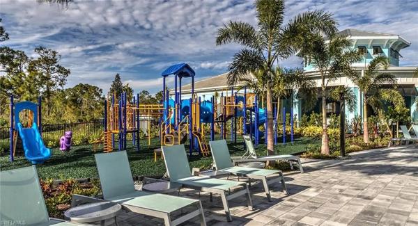 Entrada, 3225 Baravaldo Cir, Cape Coral, Florida 33909, image 1