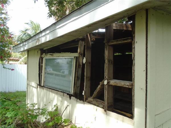 Tropic Isles, 938 Tropical Palm Ave, North Fort Myers, Florida 33903, image 2