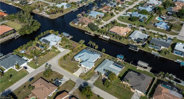 Cape Coral Residential, 3301 4th Pl, Cape Coral, Florida 33904, image 3