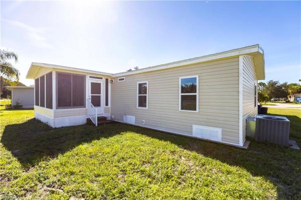 19867 Eagle Trace Ct, North Fort Myers, Florida 33903, image 1