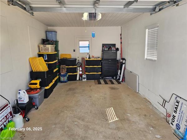 Bowling Green, 1653 Lowell Ct, Fort Myers, Florida 33907, image 1