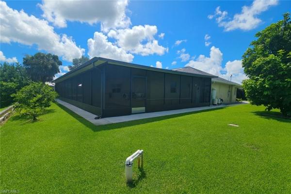 Meadowbrook Estates, 1507 9th St, Lehigh Acres, Florida 33972, image 1