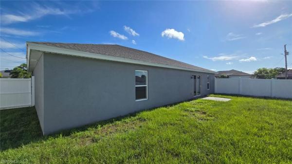 Cape Coral Residential, 414 3rd Ter, Cape Coral, Florida 33993, image 2