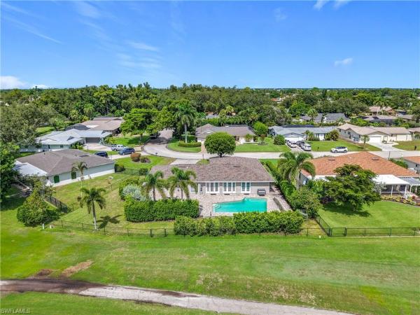 Whiskey Creek Club Estates, 5351 E Chippendale Cir, Fort Myers, Florida 33919, image 2