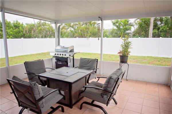 Cape Coral Residential, 1319 39th Ter, Cape Coral, Florida 33904, image 2