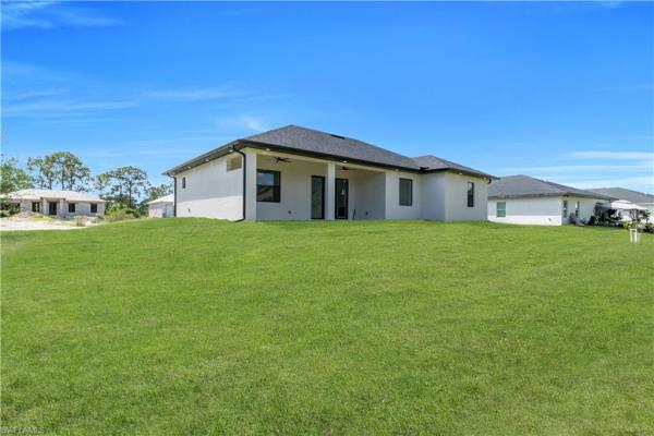 1129 Milwaukee Blvd, Lehigh Acres, Florida 33974, image 1