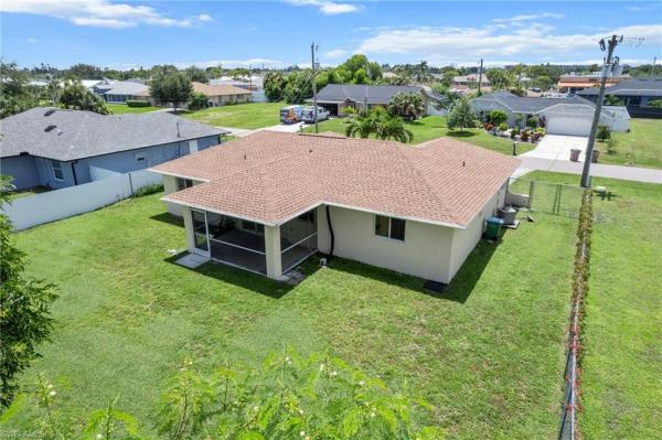 Cape Coral Residential, 117 10th Ter, Cape Coral, Florida 33990, image 2