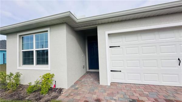 Cape Coral, 1905 23rd St, Cape Coral, Florida 33993, image 1