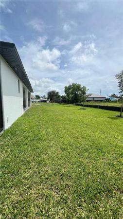 Cape Coral Residential, 420 1st Pl, Cape Coral, Florida 33993, image 2
