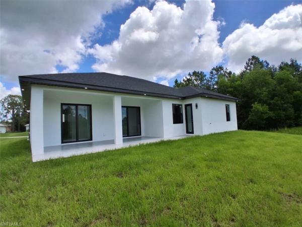 Lehigh Acres, 3511 SW 25th St, Lehigh Acres, Florida 33976, image 1