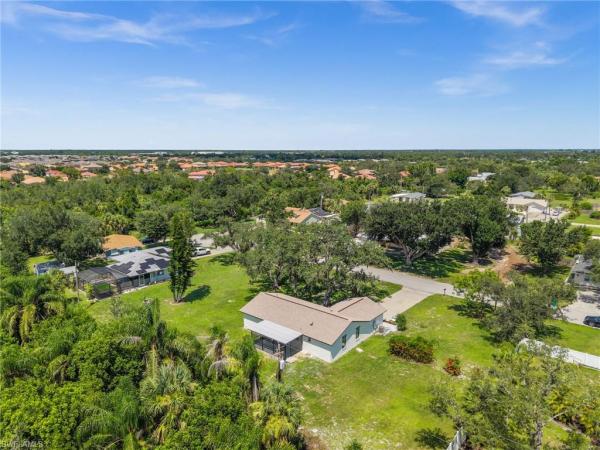 410 Hunter St, Punta Gorda, Florida 33980, image 1