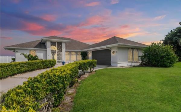 Cape Coral, 837 2nd Ave, Cape Coral, Florida 33991, image 1