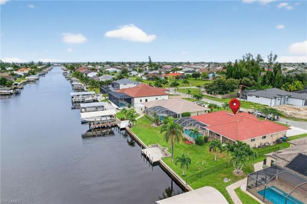 Cape Coral Residential, 3318 2nd St, Cape Coral, Florida 33991, image 1