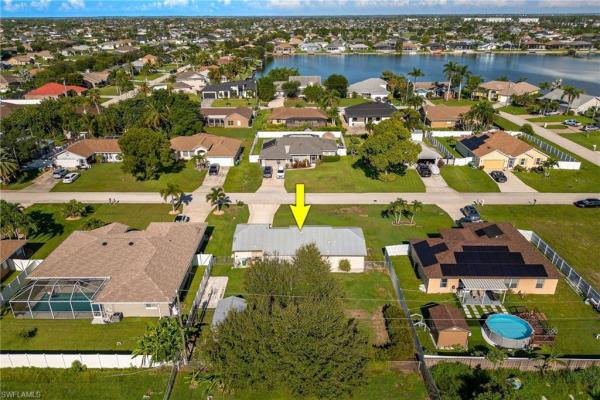 Cape Coral Residential, 2713 12th Pl, Cape Coral, Florida 33914, image 2