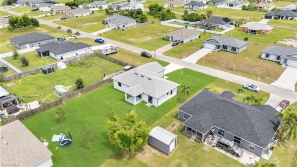 Cape Coral, 1229 41st St, Cape Coral, Florida 33909, image 2