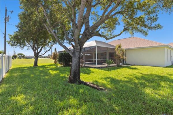 Cape Coral, 2217 E Kismet Pkwy, Cape Coral, Florida 33909, image 2
